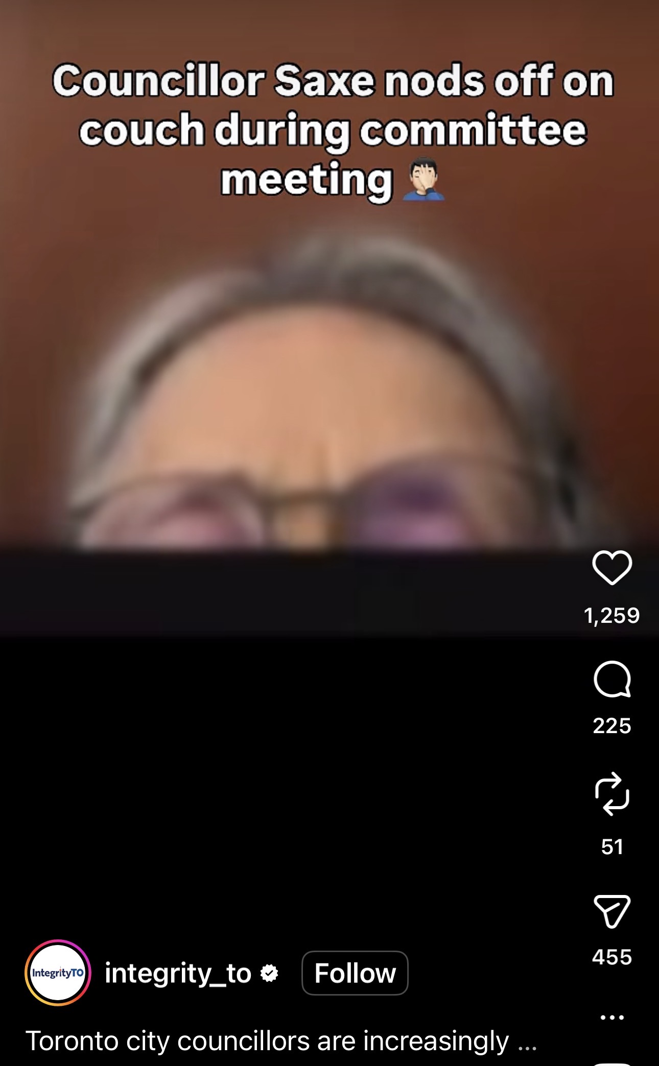 Dianne Saxe sleeping in committee meeting